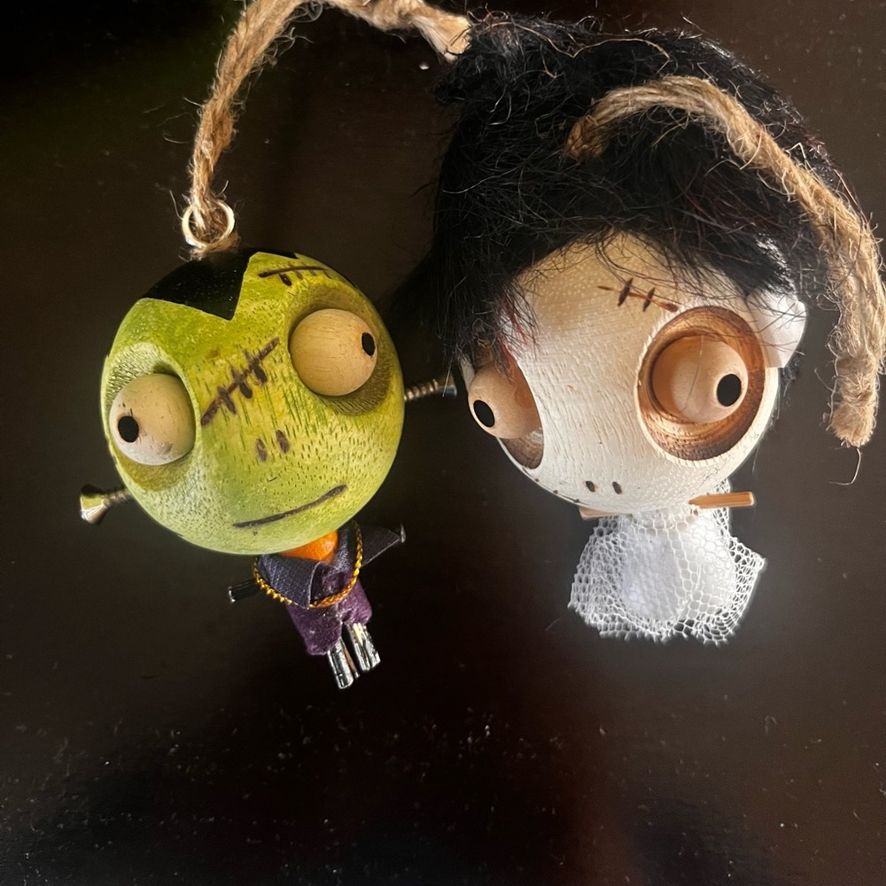 PIER 1 Set of two Halloween figurines. Frankenstein and bride of Frankenstein
